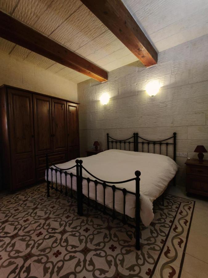 Rosehill Bed And Breakfast Xagħra Buitenkant foto