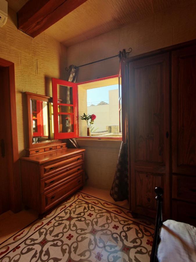 Rosehill Bed And Breakfast Xagħra Buitenkant foto